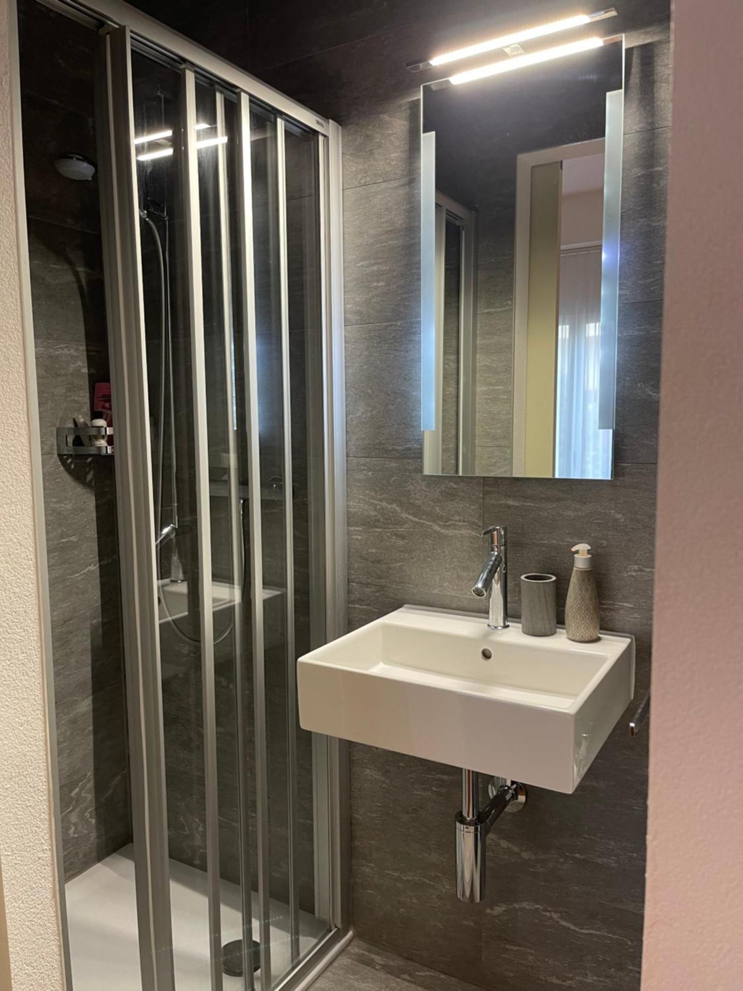Alpine City Suite Brig Dış mekan fotoğraf